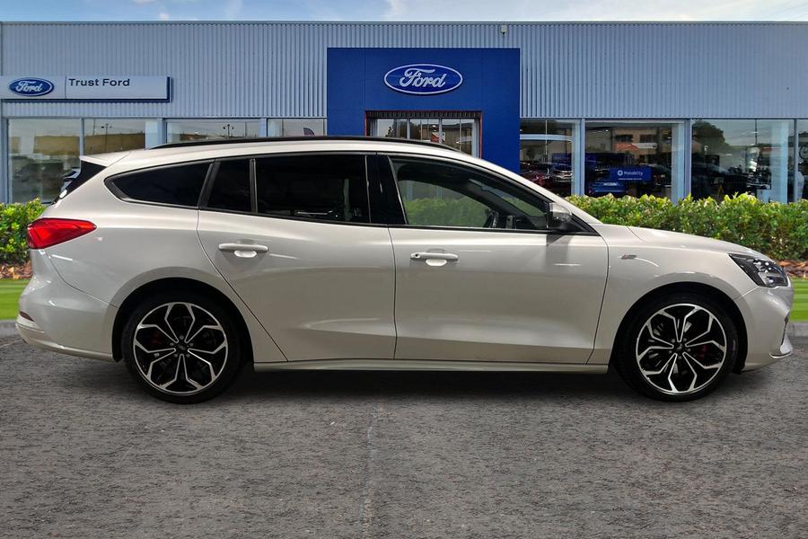 Ford Focus Photo autoimg-df74ca6da96c21f31641c44b687e312e5c9f956d.jpg
