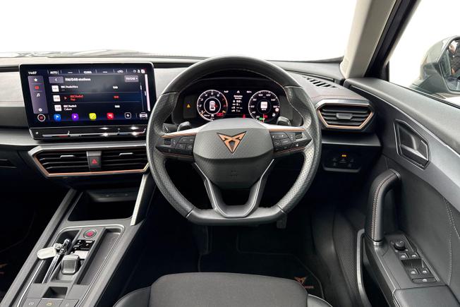 CUPRA Formentor Photo 11