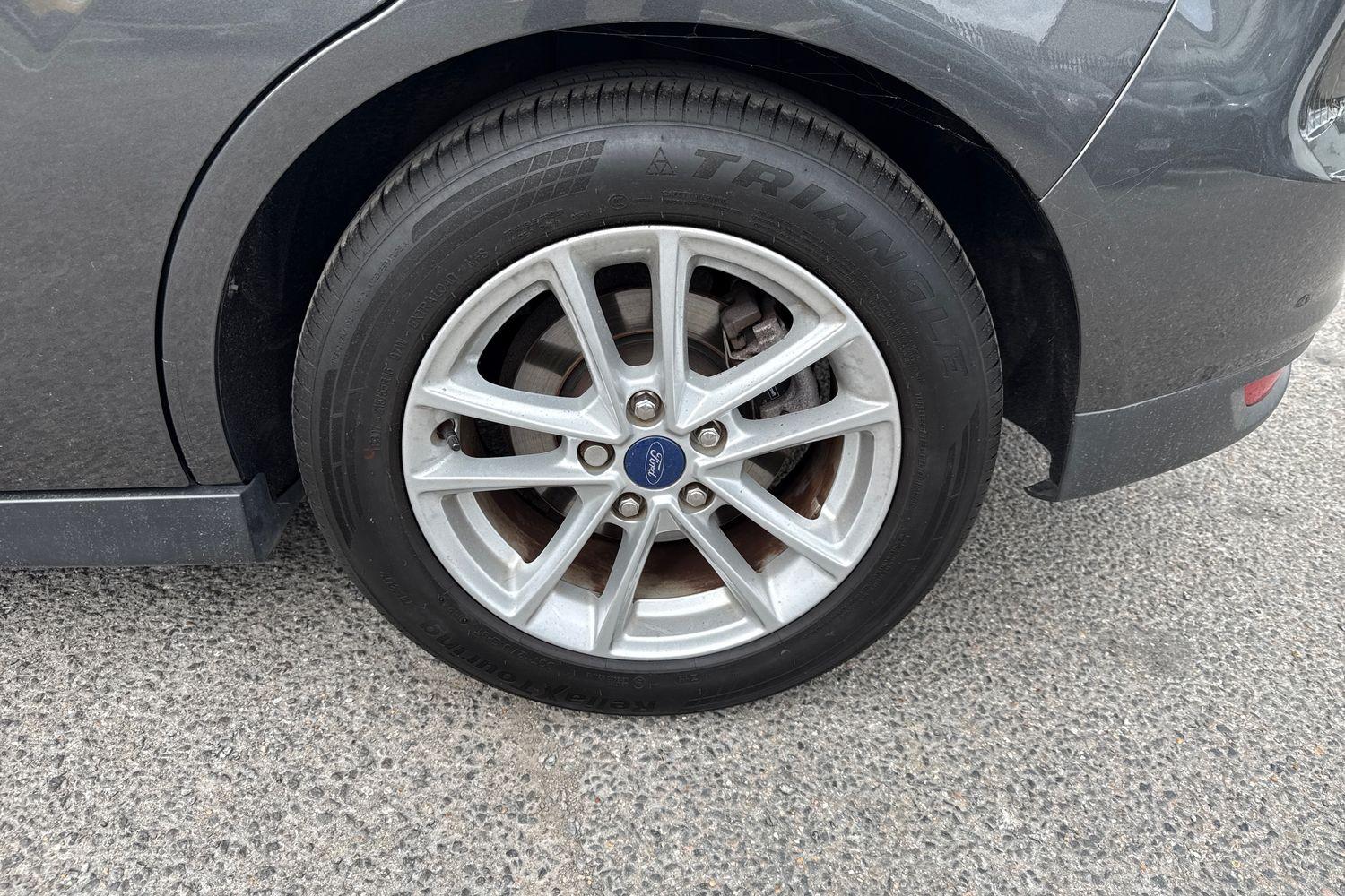 Ford C-Max Photo 22