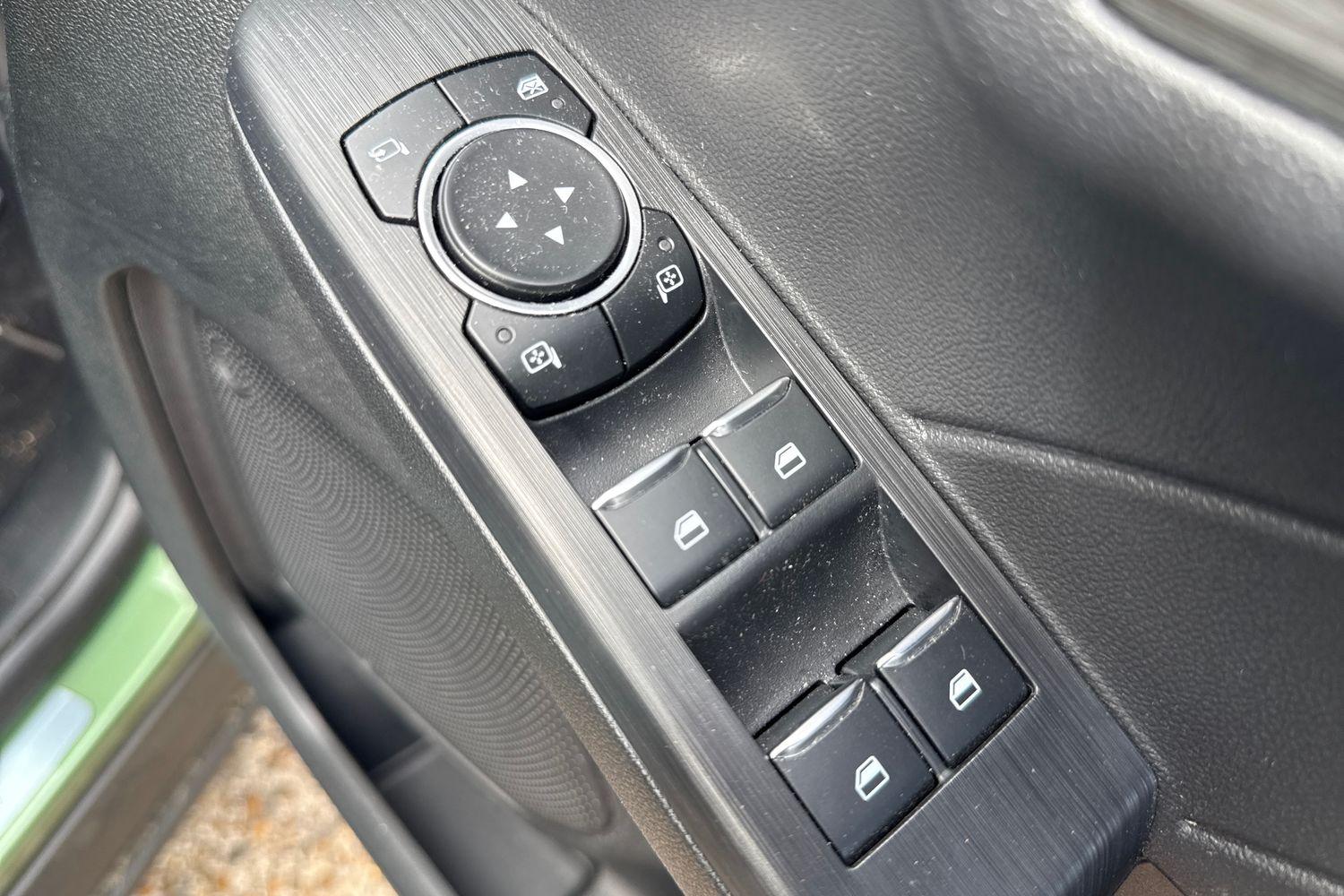 Ford KUGA Photo 15