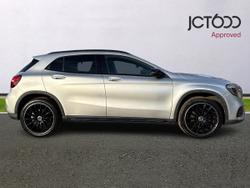 MERCEDES-BENZ GLA Photo 4