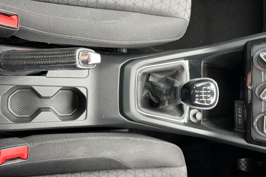 Volkswagen T-CROSS Photo autoimg-df7b1105dea531d97b75bd7276d9867296e1c7ec.jpg