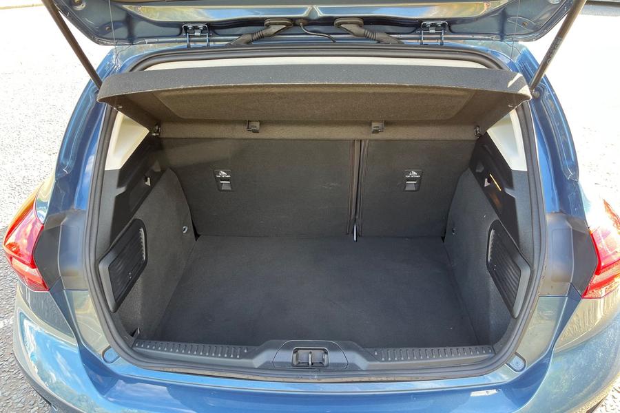Ford FOCUS Photo autoimg-df812f85abc6ddecdb888af25f3f400a9044b776.jpg