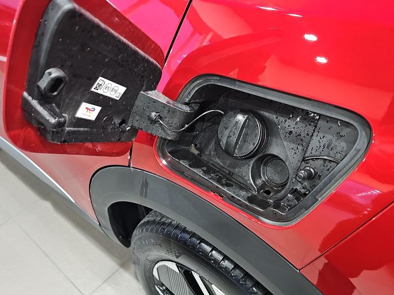 Used Peugeot 2008 KR25HPE 31