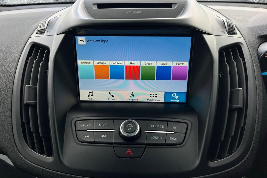 Ford KUGA Photo autoimg-df828a43dd5a0708a5fc6c6124ab741367739539.jpg