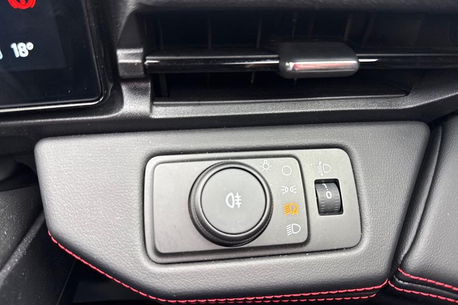 Ford PUMA Photo autoimg-df84c550b99068963212dce5fd18f855a5be89bf.jpg