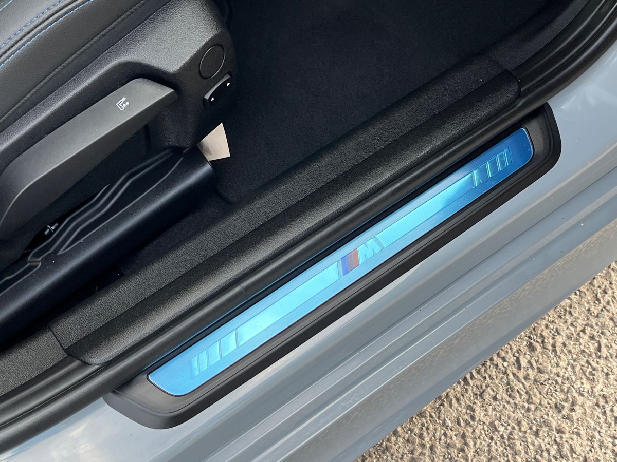 BMW 3 Series Photo 33