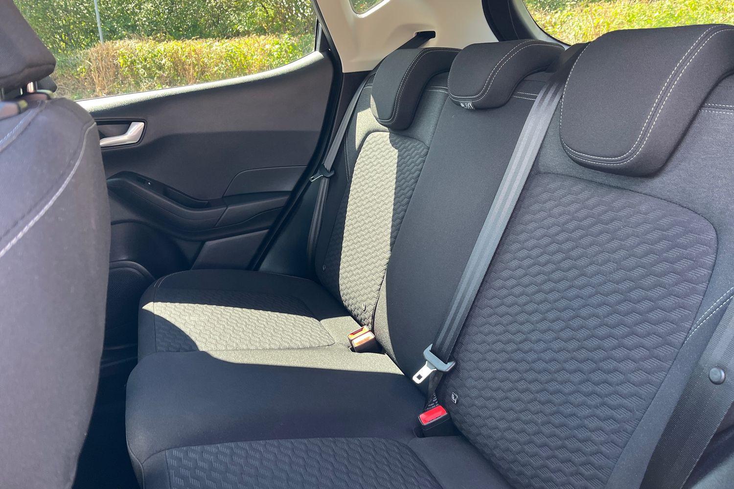 Ford FIESTA Photo 34