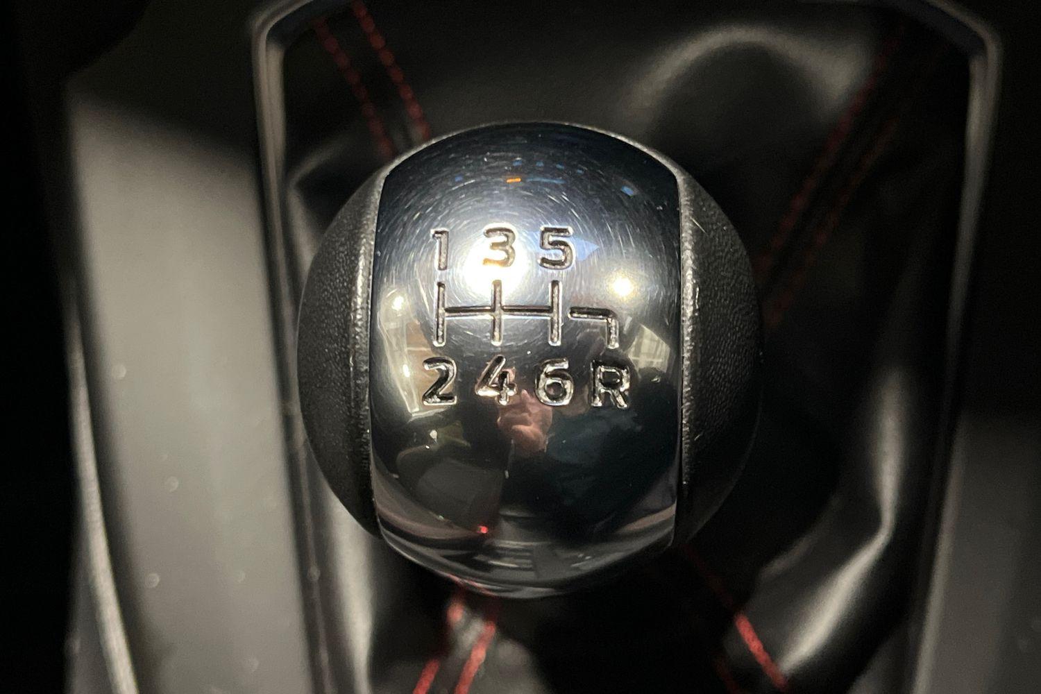 Ford FOCUS Photo 36