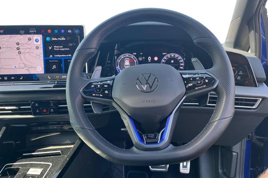 Volkswagen Golf Photo autoimg-df91fdb7392696a49f00823046986dd29e8fca16.jpg