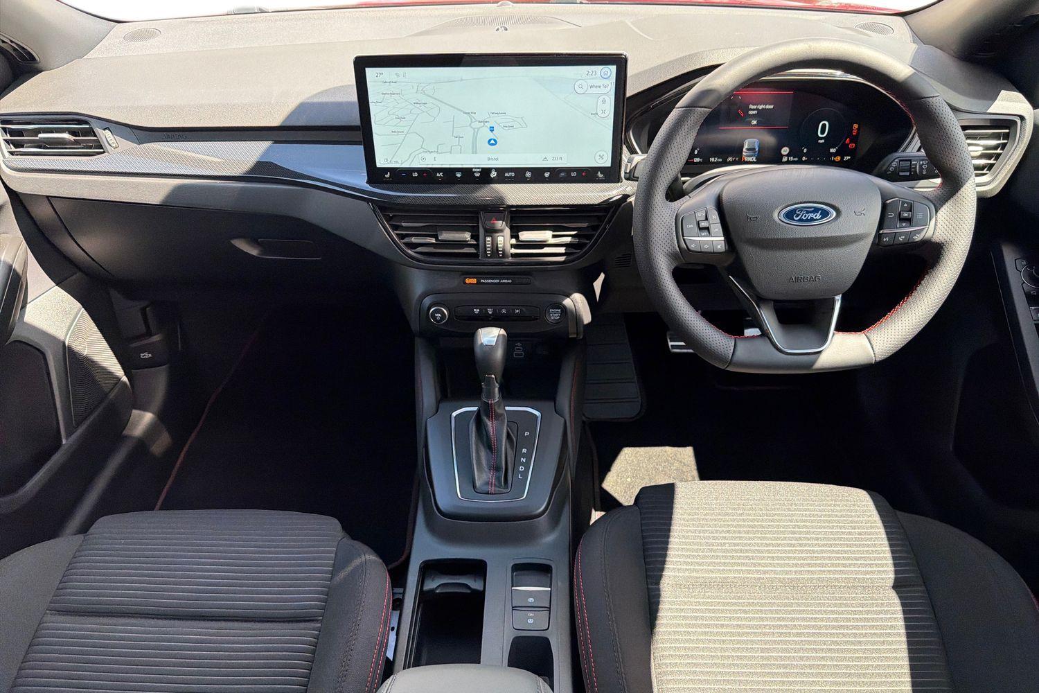Ford FOCUS Photo 9