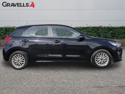 Kia RIO Photo autoimg-df9454dc17917f08f172cde3e8e6c44d3721395b.jpg