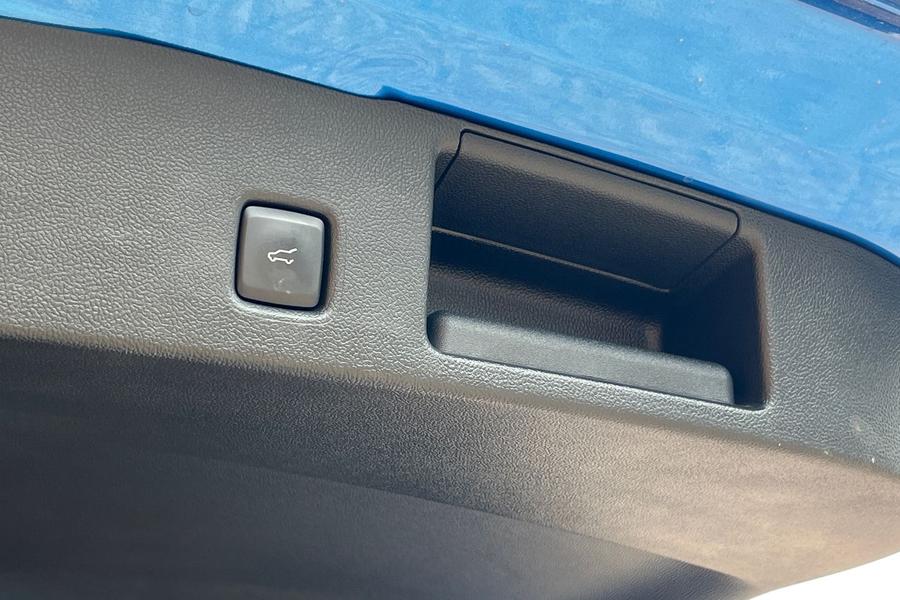Ford KUGA Photo autoimg-df977b3113e408c591a0f7dc79004415c269d9f2.jpg