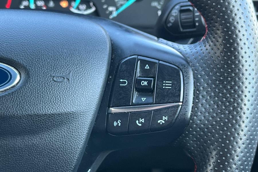 Ford FIESTA Photo autoimg-df98d377b3756d4370370f13354a3e220c0e59bd.jpg