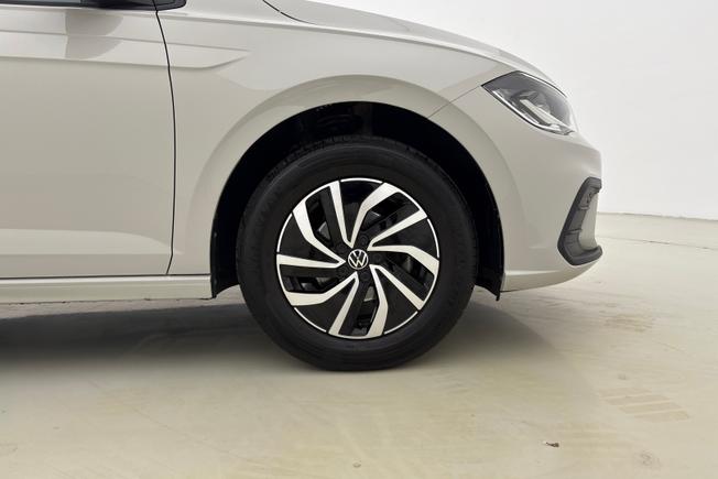 VOLKSWAGEN Polo Photo 5