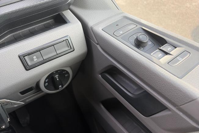 Volkswagen Transporter Photo 47