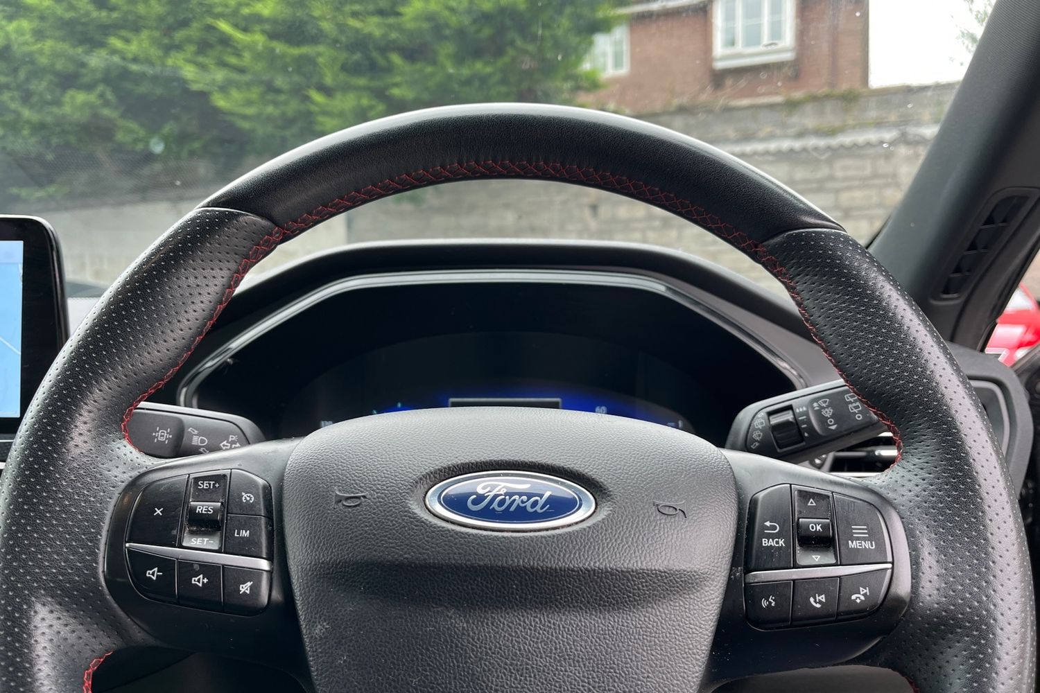Ford KUGA Photo 11