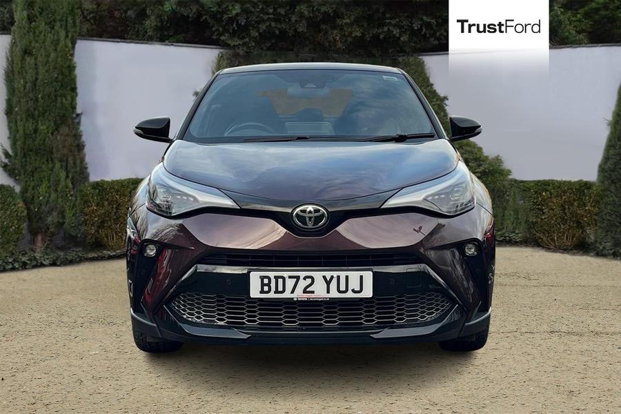 Toyota C-HR Photo autoimg-dfaae8a714aa5763d3072697ec40a95911be8101.jpg