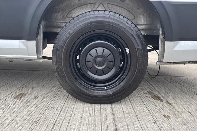 Volkswagen Crafter Photo 48