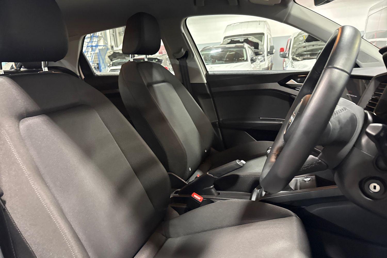 Audi A1 Photo 16