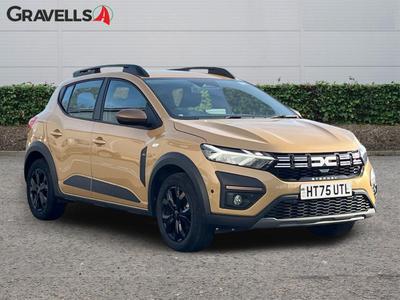 Used 2026 Dacia SANDERO STEPWAY 1.0 TCe EXTREME Hatchback 5dr Petrol Manual Euro 6 (s/s) (90 ps) Beige at Gravells