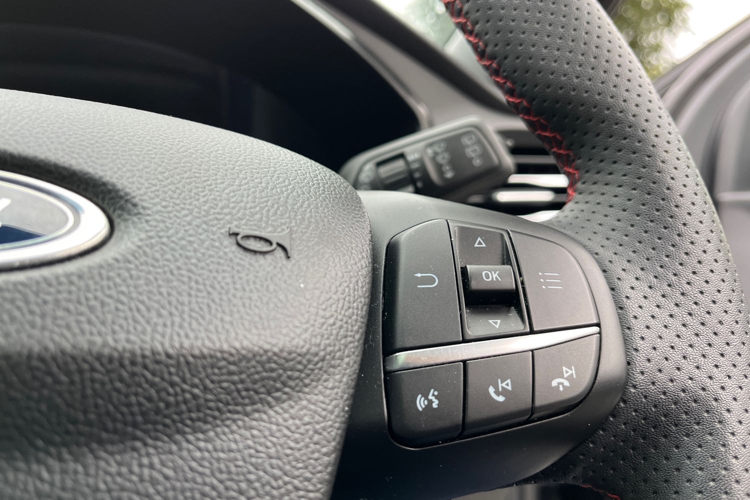 Ford KUGA Photo 28