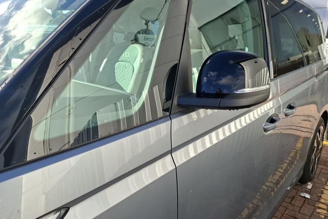 Volkswagen Id. Buzz Photo 20