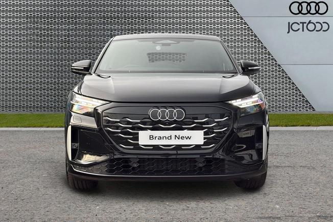AUDI  Q4 Sportback Photo 8