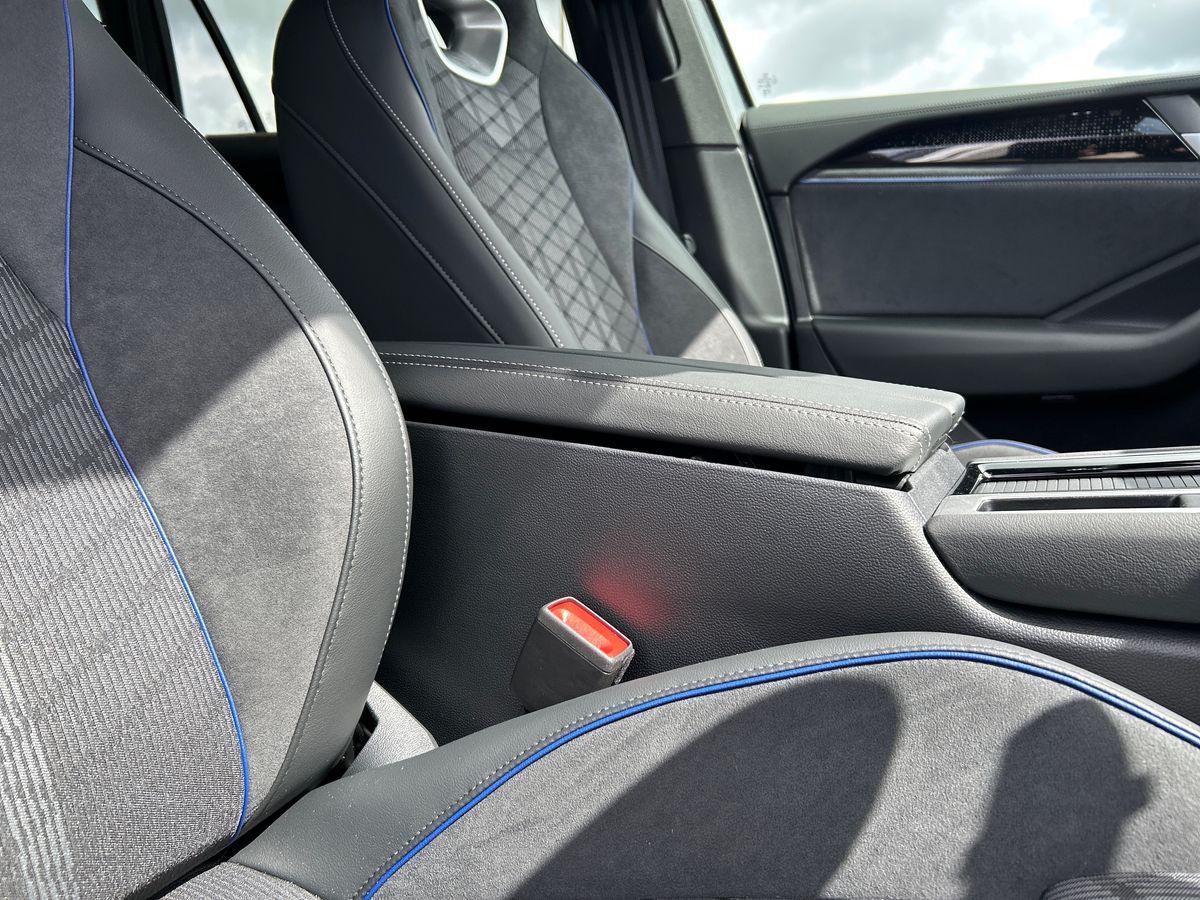 Volkswagen Passat Photo autoimg-dfc29dfede5a7b0eb9445cc71a6fdbecbaed2c14.jpg