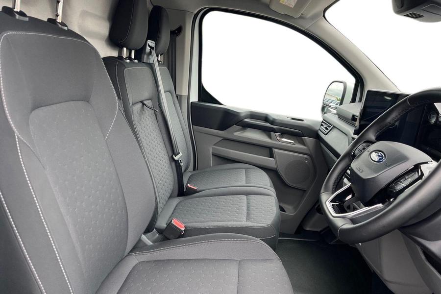 Ford TRANSIT CUSTOM Photo autoimg-dfc2a0c4803026c3a5825d941aa0658b2c64b242.jpg