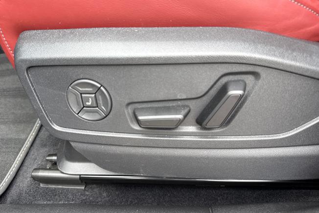 AUDI SQ5 Photo 40