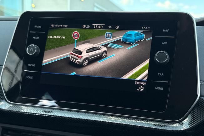 VOLKSWAGEN T-Cross Photo 29