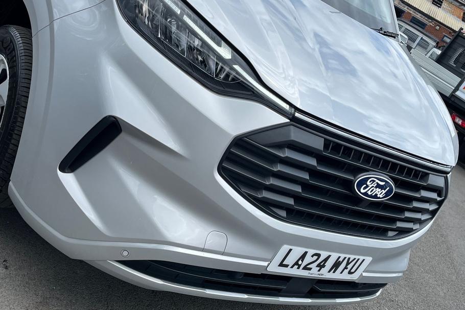Used Ford TRANSIT CUSTOM LA24WYU 40