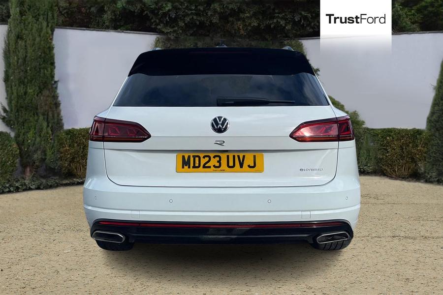 Volkswagen Touareg Photo autoimg-dfd3406bf659786ec2d9b85b438fec87201e0c6c.jpg