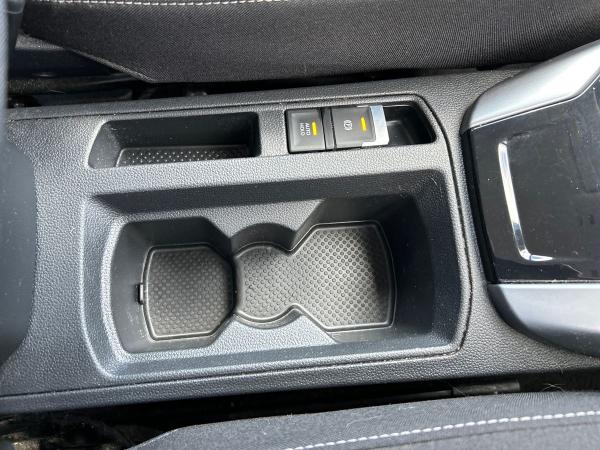 Volkswagen T-Roc Photo autoimg-dfda96efb899716a97d2bfeed7473e8de8f140c3.jpg