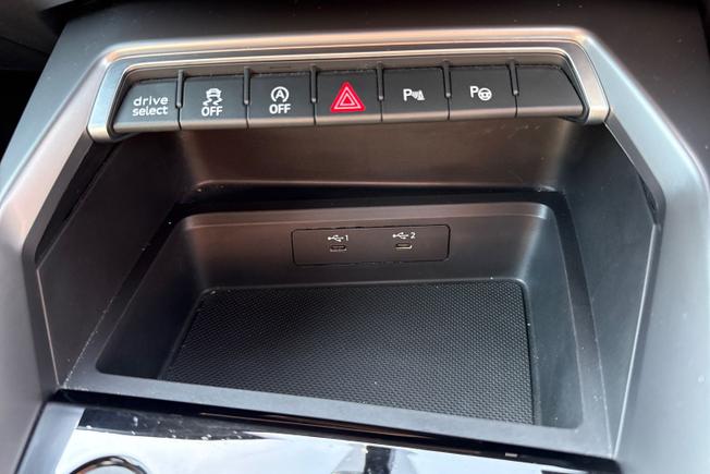 AUDI A3 Photo 31
