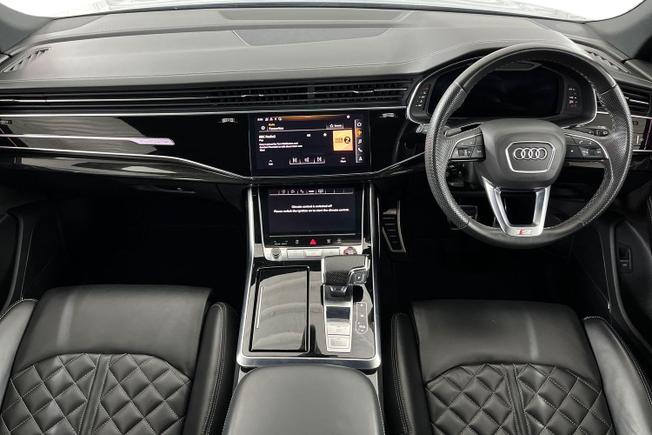 AUDI Sq8 Photo 10