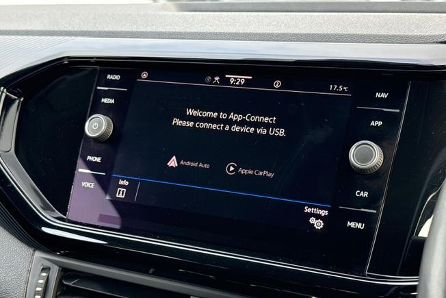 Volkswagen T-Cross Photo 14