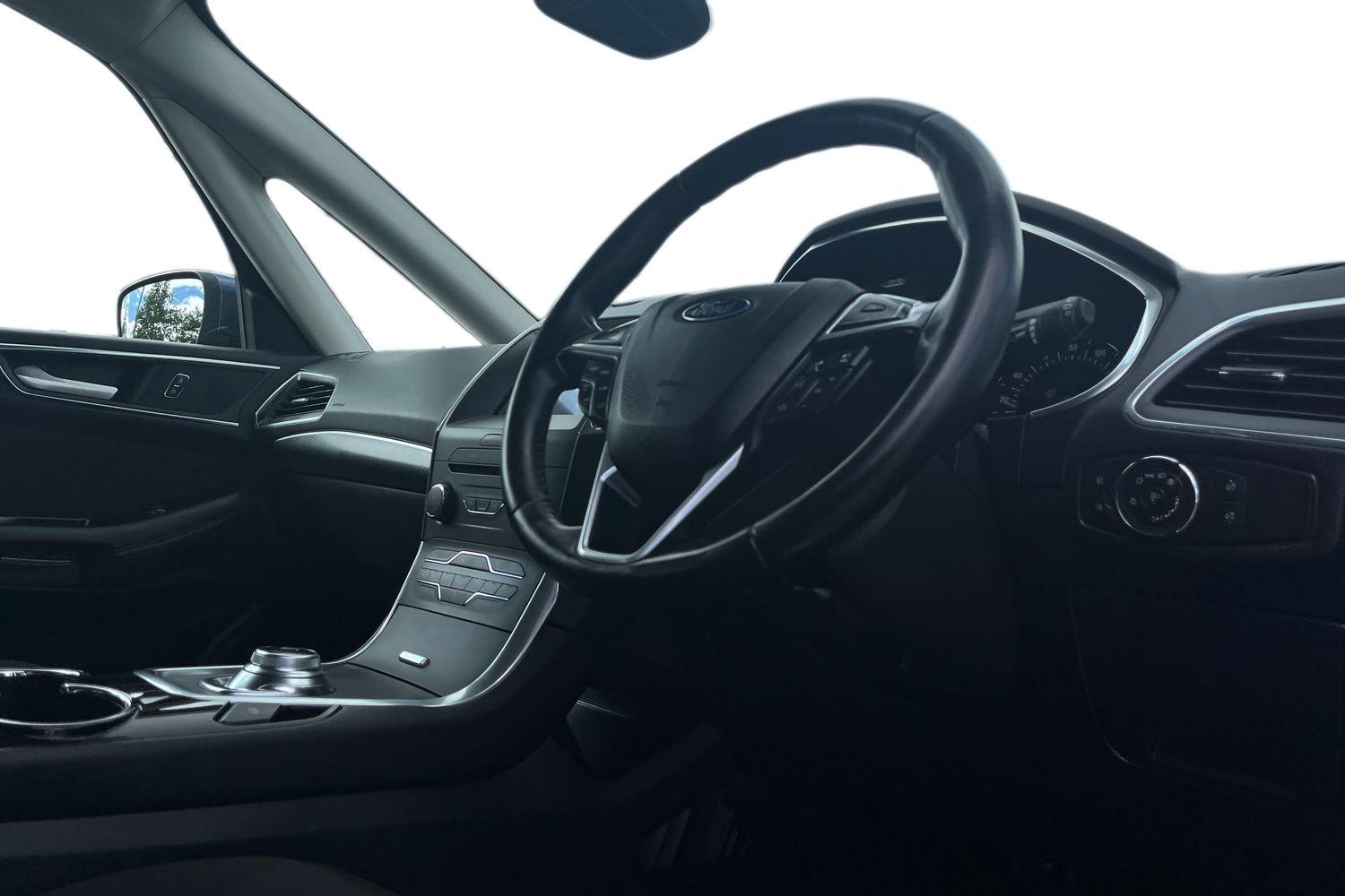Ford Galaxy Photo 8