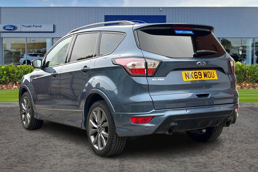 Ford KUGA Photo autoimg-dff10f3b613acdd6b6fcb729fb32fa223bcec9a5.jpg