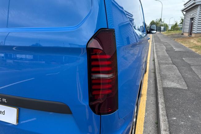 Volkswagen Transporter Photo 18