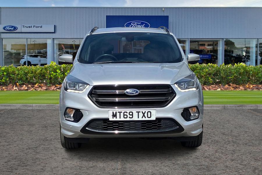 Ford KUGA Photo autoimg-dff56e5476412a07b8e9d4066b1dd10671f11063.jpg