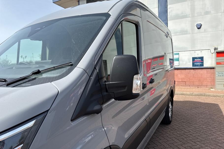 Used FORD TRANSIT WR75HKL 26