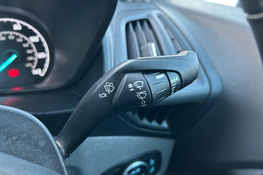 Used Ford TRANSIT CONNECT 40