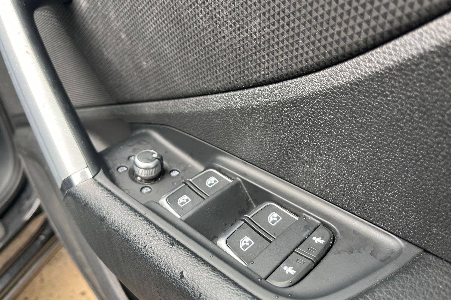 Audi Q2 Photo 15