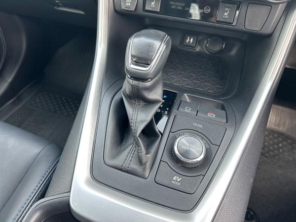 Toyota RAV4 Photo autoimg-dff7fd926eaf17a5497b7b53ce43e9a7c57aeec7.jpg