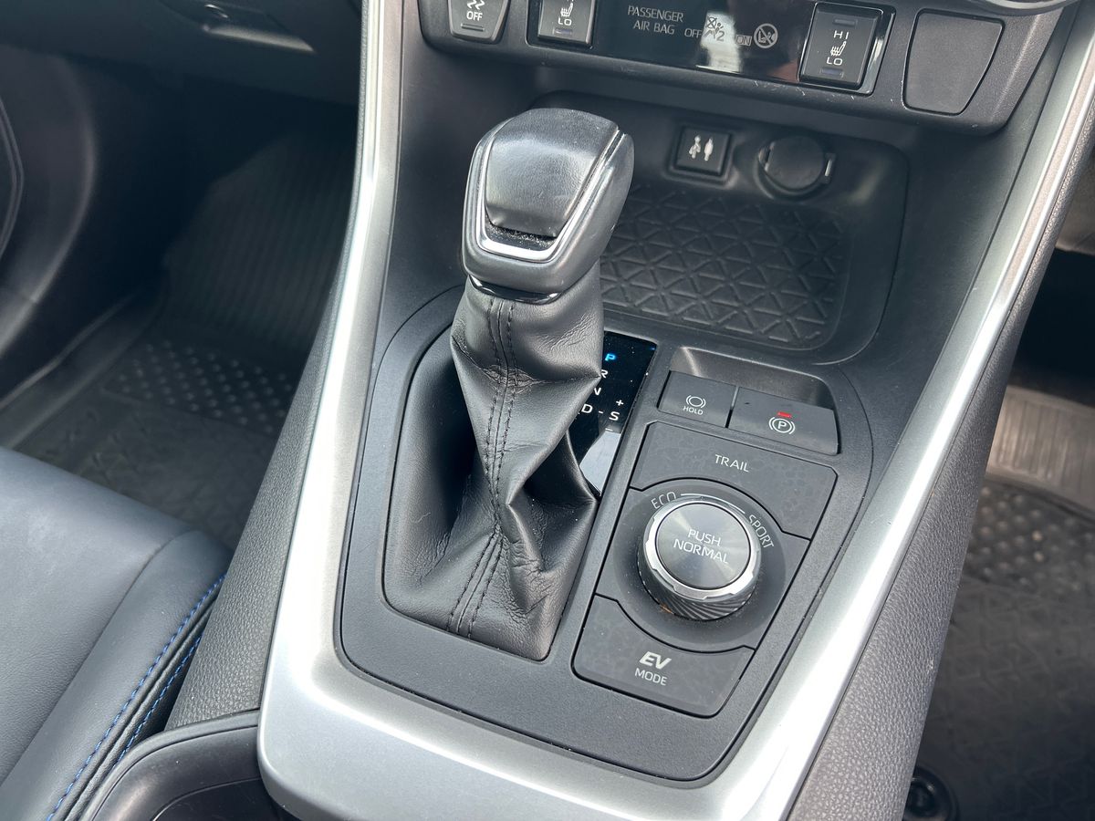 Toyota RAV4 Photo 12