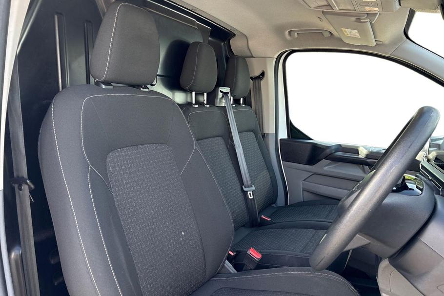 Used Ford TRANSIT CUSTOM LE73KLO 11
