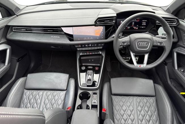 Audi S3 Photo 10