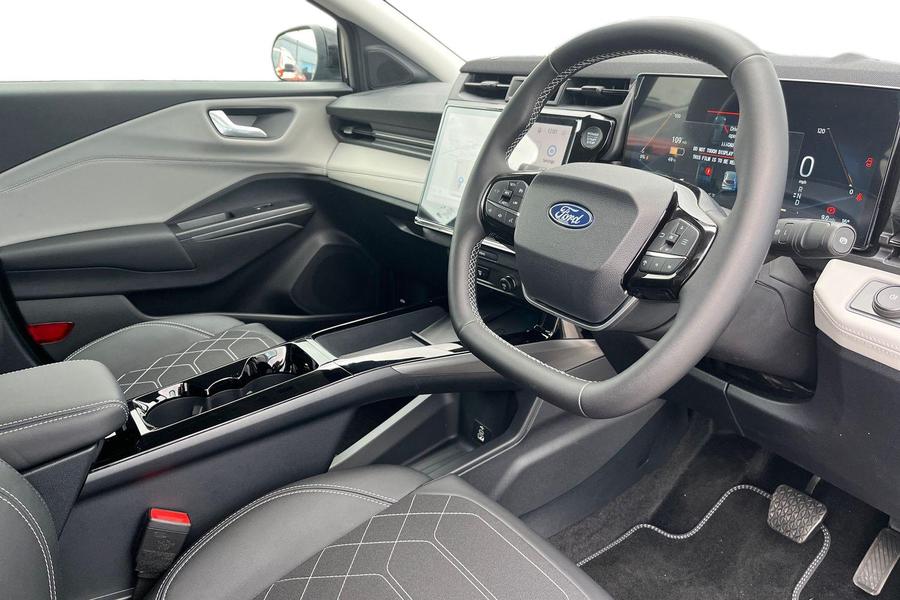 Ford PUMA Photo autoimg-dfffbfd84fdc6623676a6f184f68f3610f836800.jpg